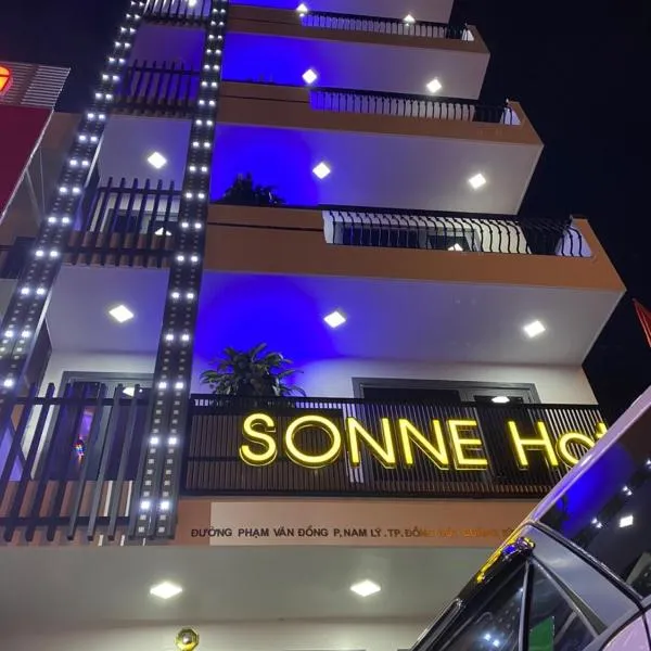 Sonne Hotel Quang Binh, hótel í Ðộng Hỏi