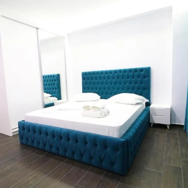 Memi Hotel, hotel v destinaci Borsh