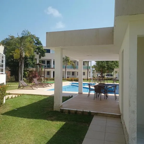 Bella casa 10 em Guarajuba, apartamento equipado para você e sua família, tudo que você precisa pra se sentir em casa!, hotel di Guarajuba