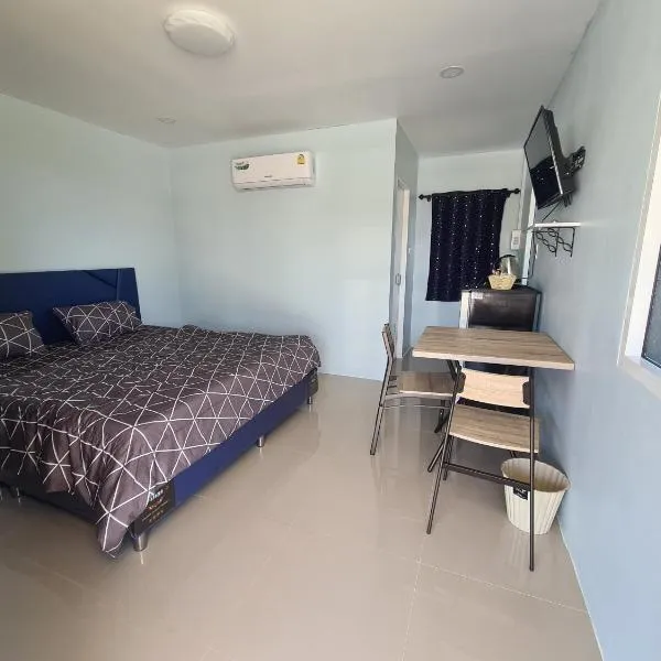 นับดาวรีสอร์ท, hotel in Ban Tan Chet Yot