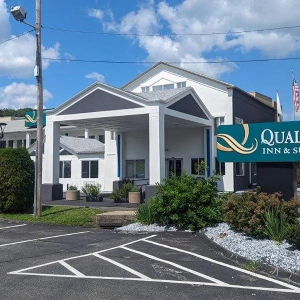 Quality Inn & Suites Northampton - Amherst, hotel en South Worthington