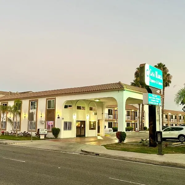 Casa Blanca Express & Suites Cypress Buena Park - Anaheim Area, viešbutis mieste Saipresas