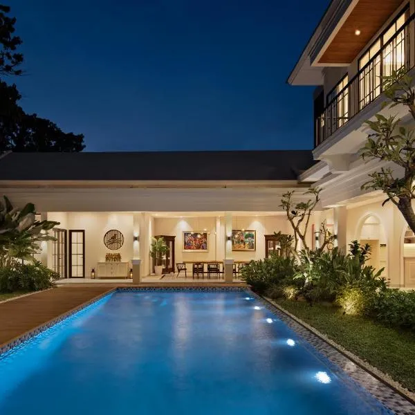 Bincarung House Bogor, hotel v destinaci Bogor