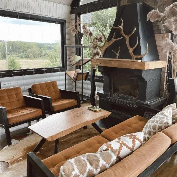HYTTE - Cozy Stay For Families & Friends, hotel v destinaci Jagėlonys Kalniniai