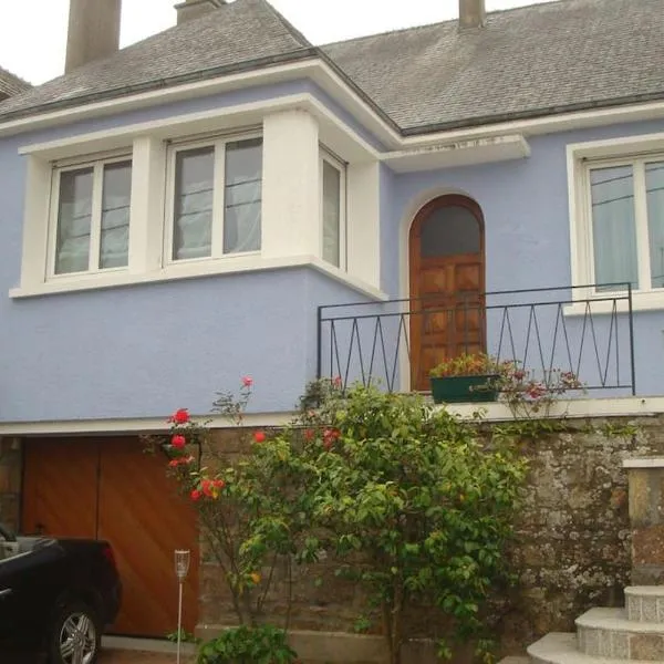 MAISON GRAND LUXE PROX. STVAAST LA HOUGUE-BARFLEUR, hotel in Saint-Pierre-Église