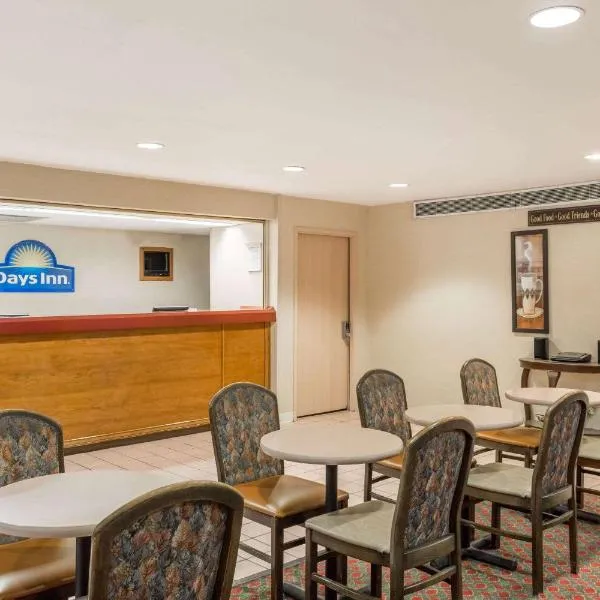 Days Inn by Wyndham West Des Moines - Clive, hotell i Clive