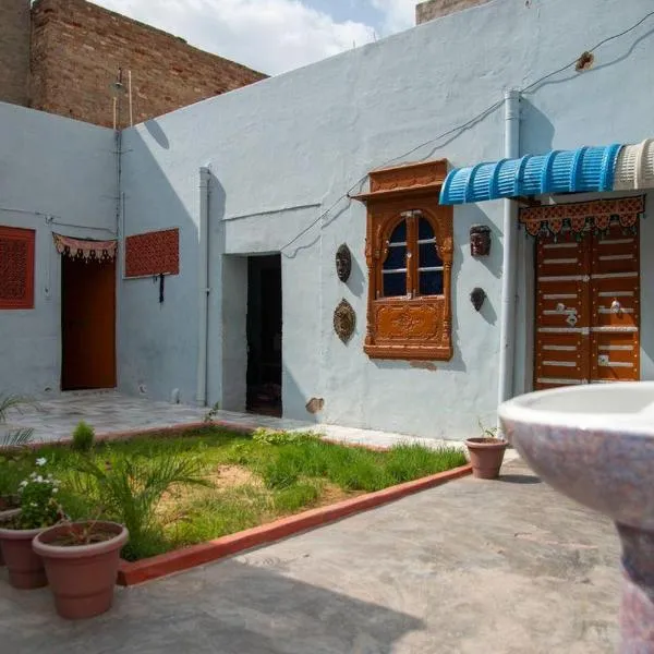Little prince guest house & homestay, hotel in Bikaner