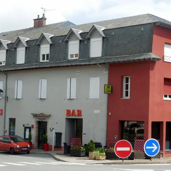 Logis Hotel Restaurant des Voyageurs, hotel v destinácii Pont-de-Salars
