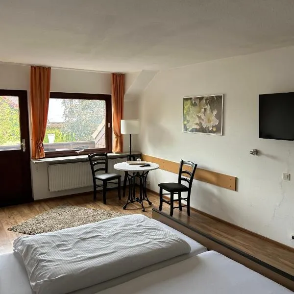Piets Gästezimmer, hotel v destinaci Sandstedt