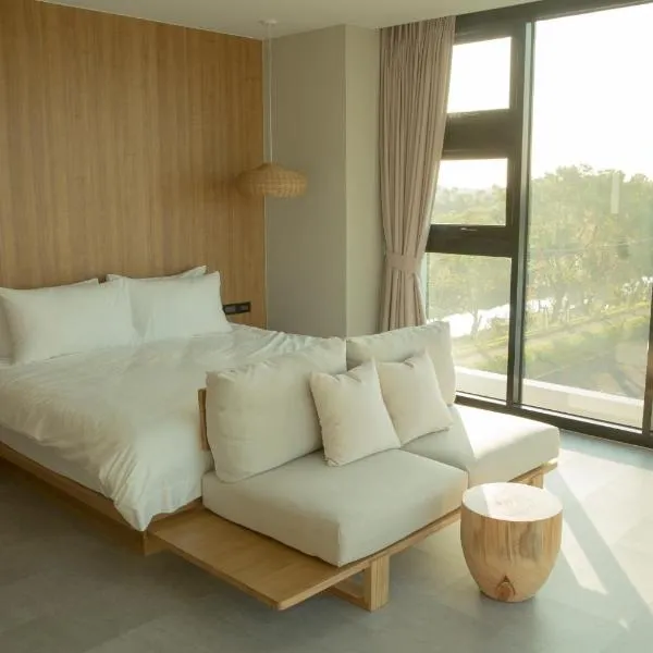 Golden Harvest Homestay, hotel v destinaci Toucheng