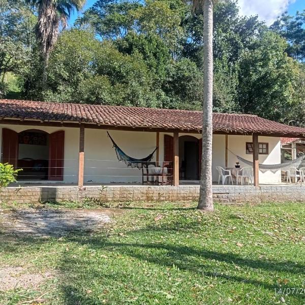 Tranquilidade e boa localização na Mata Atlântica