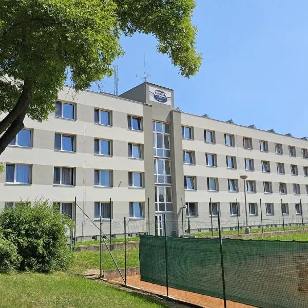 Hotel Buly: Písek şehrinde bir otel