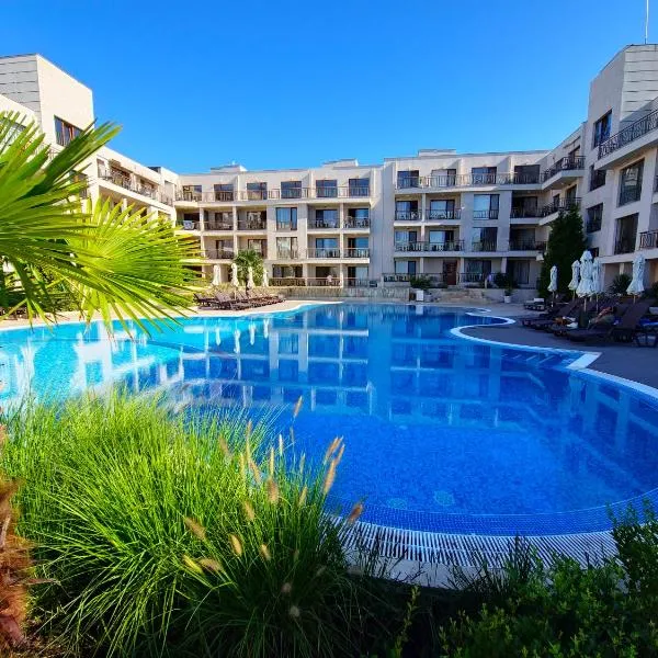 Diamond Beach Sarafovo by KP, hotel in Burgas City