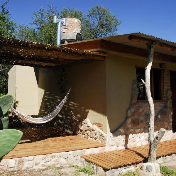 TrinidadTraslasierra-CASATUNA, hôtel à Las Rabonas