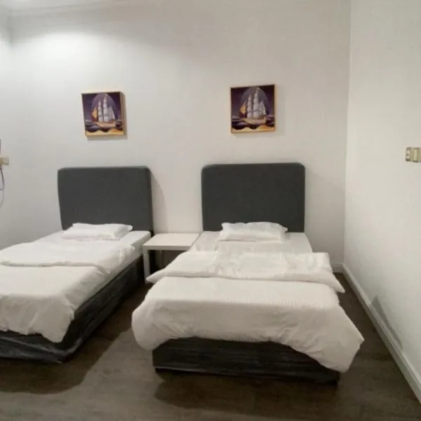 تذكار: Bişa şehrinde bir otel