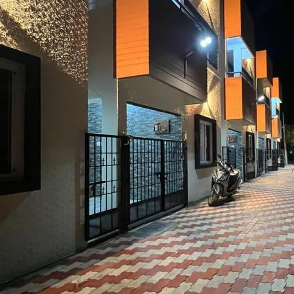 RT Service Apartment Villas, hotell i Velankanni