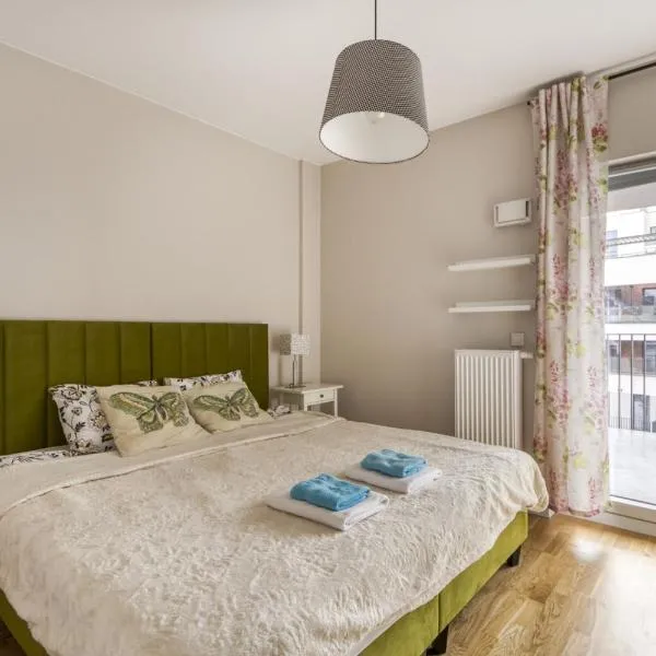 Gama Home Szwedzka 30, хотел в Варашава