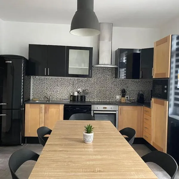Le 189 : Superbe triplex centre Béthune, hotel v destinaci Béthune
