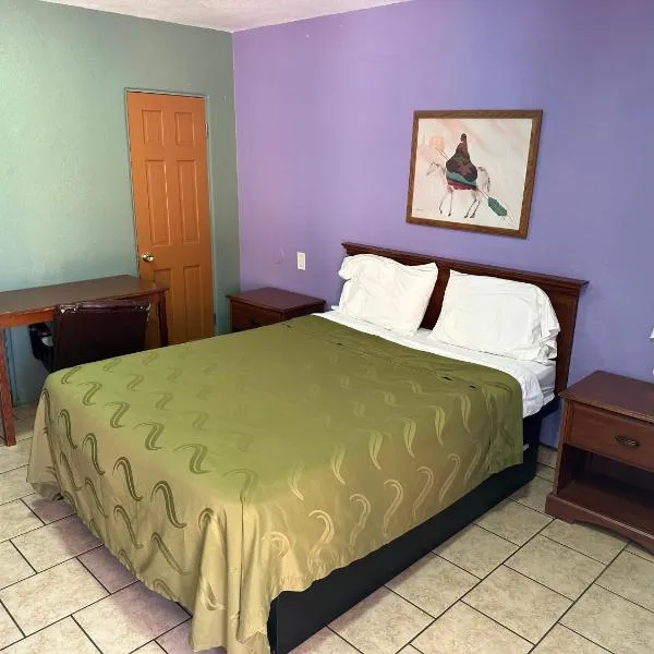 Western Inn Roswell, hotel in Roswell