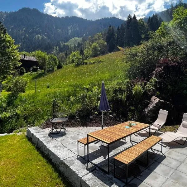Chalet im Gus - Flumserberge & Walensee, hotel v destinaci Oberterzen