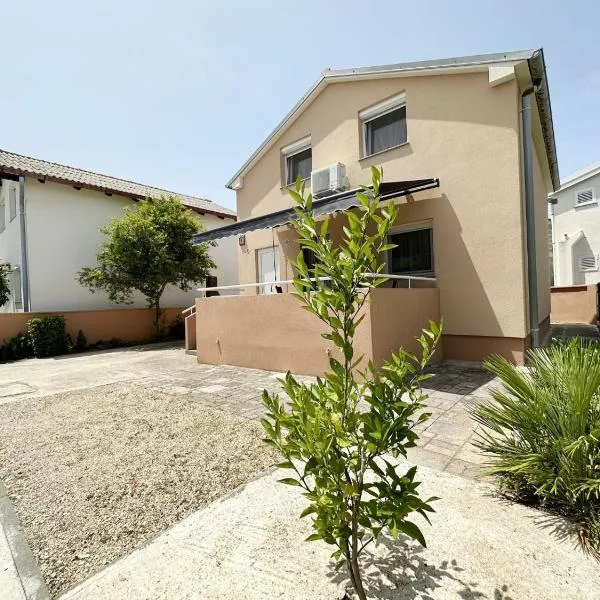 Apartment Angel – hotel w mieście Vrsi