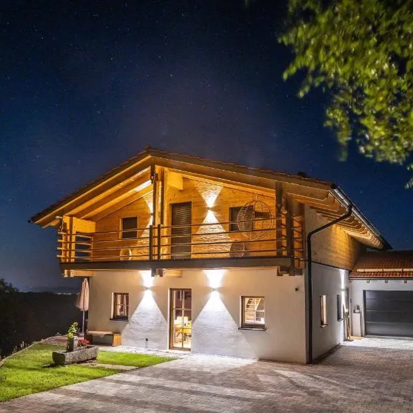 BergChaletWeitblick, hotel v destinaci Grainet