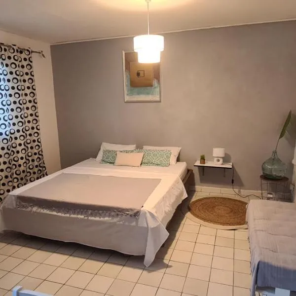 Paradies Caraïbes I, hotel i Les Abymes