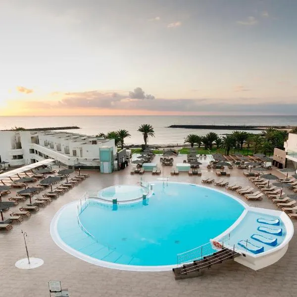 HD Beach Resort, hotel a Los Valles