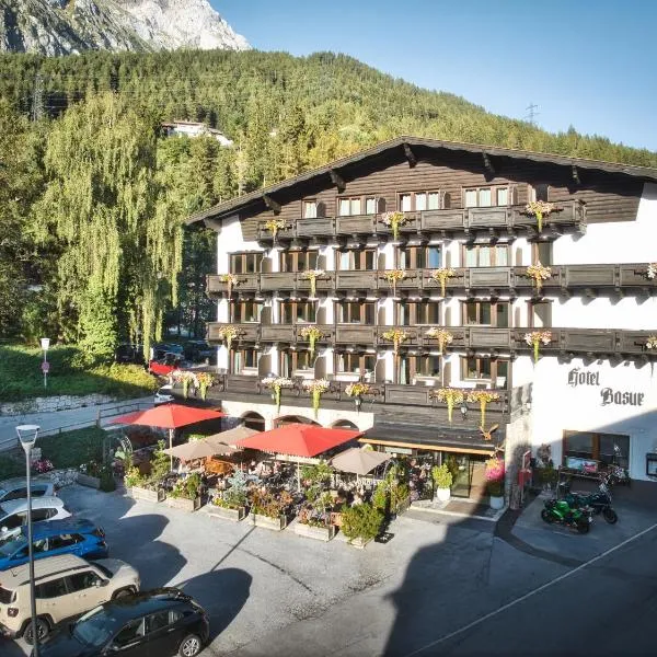 Berghotel Basur, hotel u gradu Flirsch