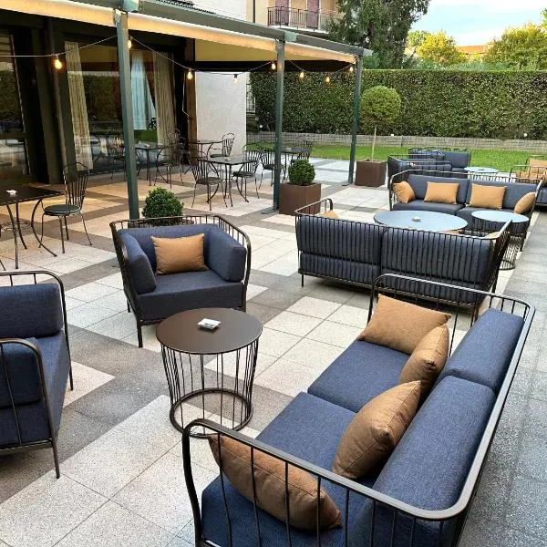 The Regency Sure Hotel Collection by Best Western, hotel v destinaci Lissone