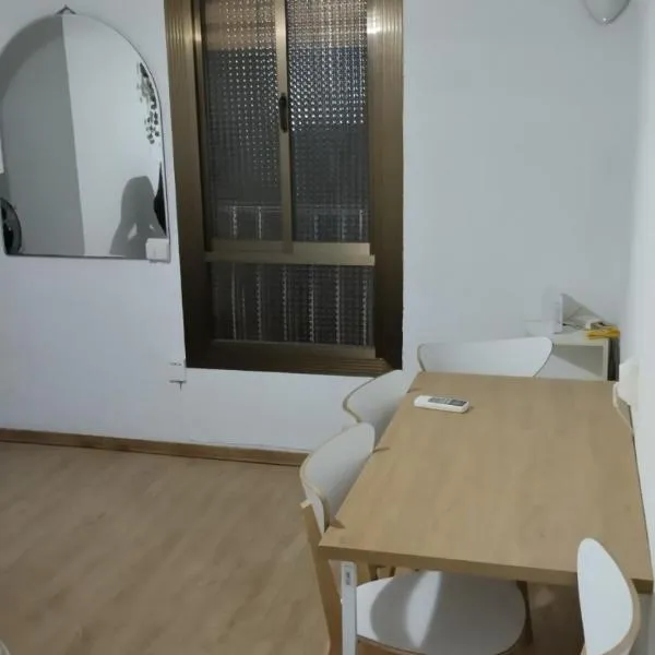 metro La Salut, hotel v destinaci Badalona