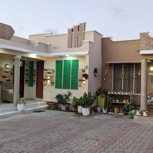 BabaJay Family Home, hotel in Dar es Salaam