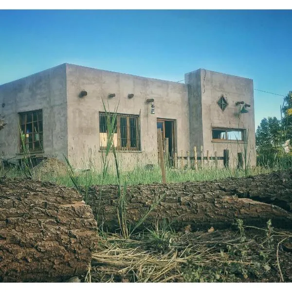 Cabaña San Roque, Hotel in Senador Pérez