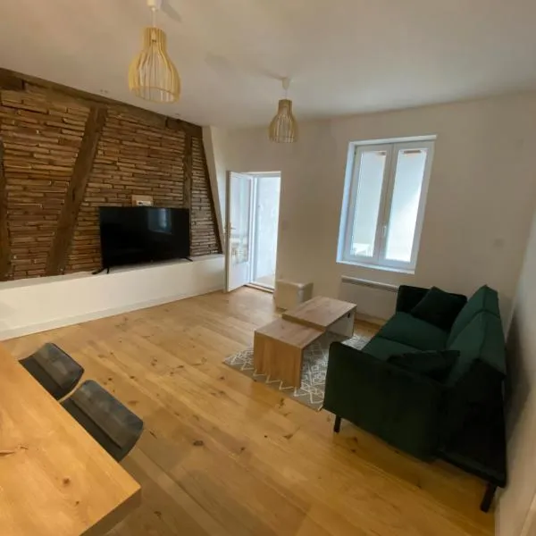 Logement tout équipé, hotel em Layrac