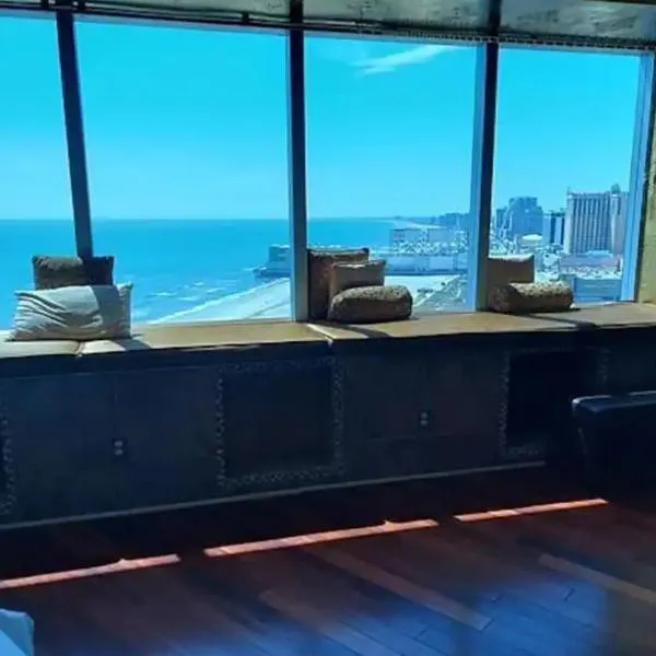 Beach Front with Ocean View, hotel v destinaci Atlantic City