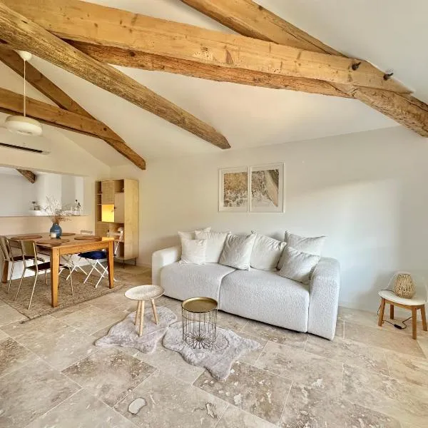 Appartement - Loft Le Cosy、イエールのホテル