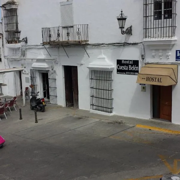 Hostal Cuesta de Belén, hotel v destinaci Arcos de la Frontera