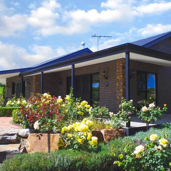 Shiraz Cottage - A Vineyard Retreat in Barossa Valley, hotel v destinaci Rowland Flat