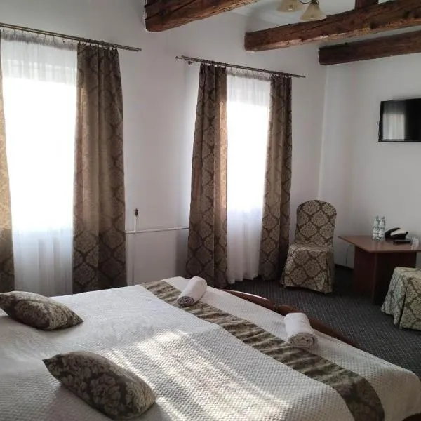 Pokoje Gościnne Kropka, hotel in Tarnowskie Góry