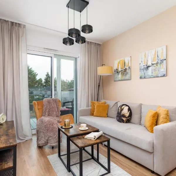 Perłowa Przystań Seaside Apartment by Noclegi Renters, hotel in Sianozety