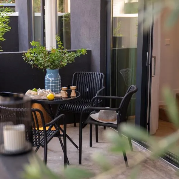 Loft Studios, hotel v destinaci Artemida