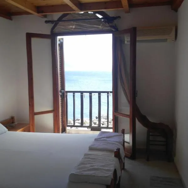 Spamandos Rooms, hotel in Palaiochora