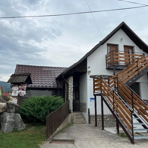 Reštaurácia Koliba, hotel v destinaci Hnúšťa