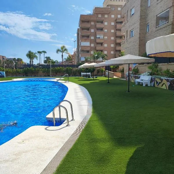 Apartamento Lyz y Mar en Magic World, hotel en Oropesa del Mar
