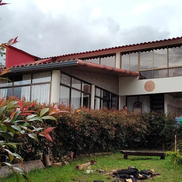 Hospedaje Las Golondrinas, hotel in Tibirita