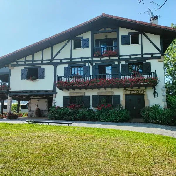 Casa Rural Maidanea, hotel a Hondarribia