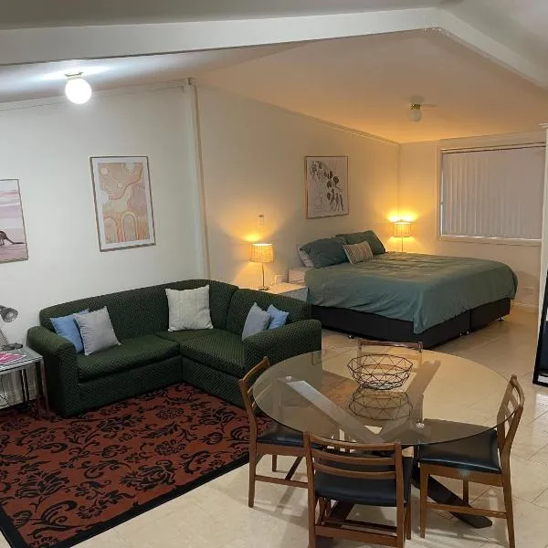 Comfortable and well equipped Studio Apartment in Mudgee - Rest Easy Mudgee Studio, hotel v destinaci Mudgee