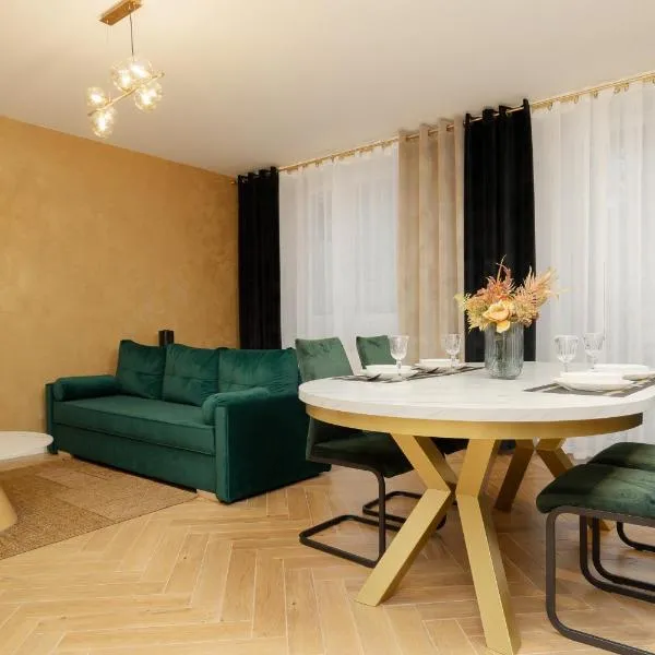 Ursus Nova Apartment with Parking by Renters Prestige, hotelli Varsovassa