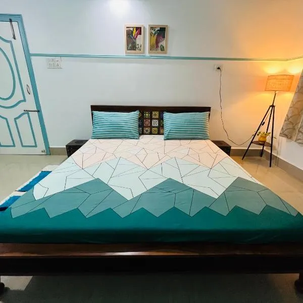 *URBAN HOME*-A Luxe Contemporary 1BHK Apartment, hotel in Guwahati