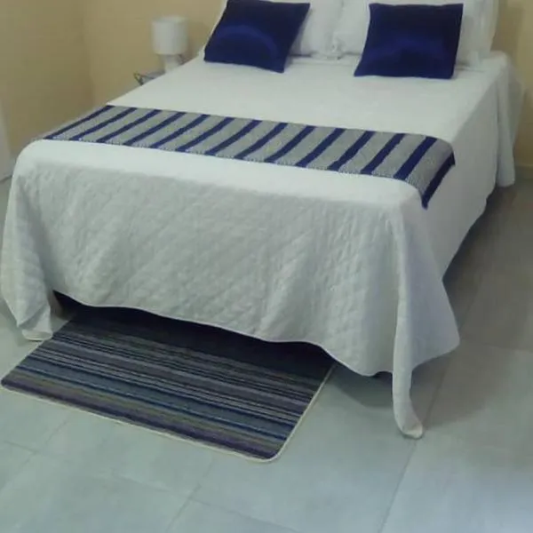 Mosas Home, hotel v destinaci Serowe